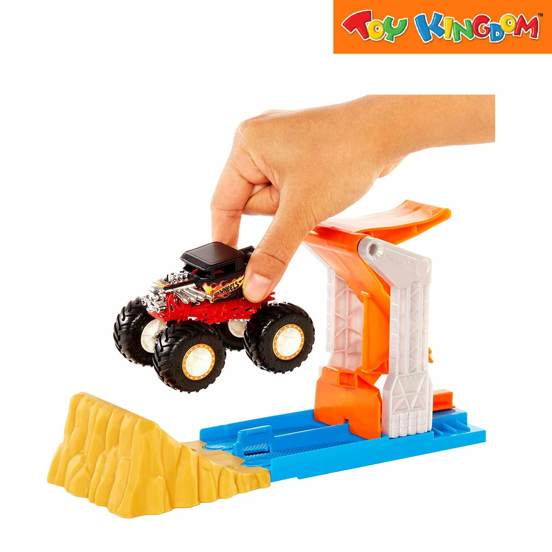 Hot Wheels Monster Truck Ecl Carsplosion Playset 6 Hot Wheels Monster Truck Ecl Carsplosion Playset - Image 6