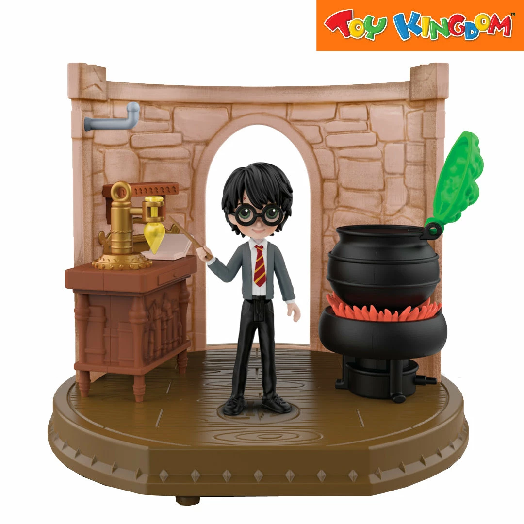 Harry Potter Wizarding World Magical Mini Potions Classroom Playset 4 Harry Potter Wizarding World Magical Mini Potions Classroom Playset - Image 4