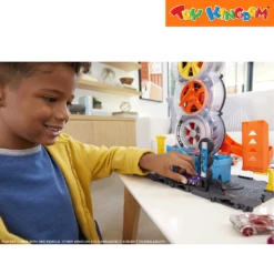 Hot Wheels City Super Twist Tire Shop Vehicle Playset 8 Hot Wheels City Super Twist Tire Shop Vehicle Playset -Toy Haven Shop TK 39078387 3HWI HDP02 Hot Wheels City Super Twist Tire Shop LIFESTYLE 2